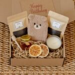 Cozy Gift Box: Tea, Honey, Bear Socks & Vanilla Candle