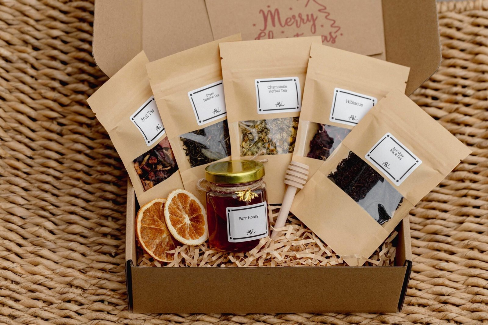 Five Tea & Honey Gift Set 3 Five tea pouches with natural honey and gift box presentation