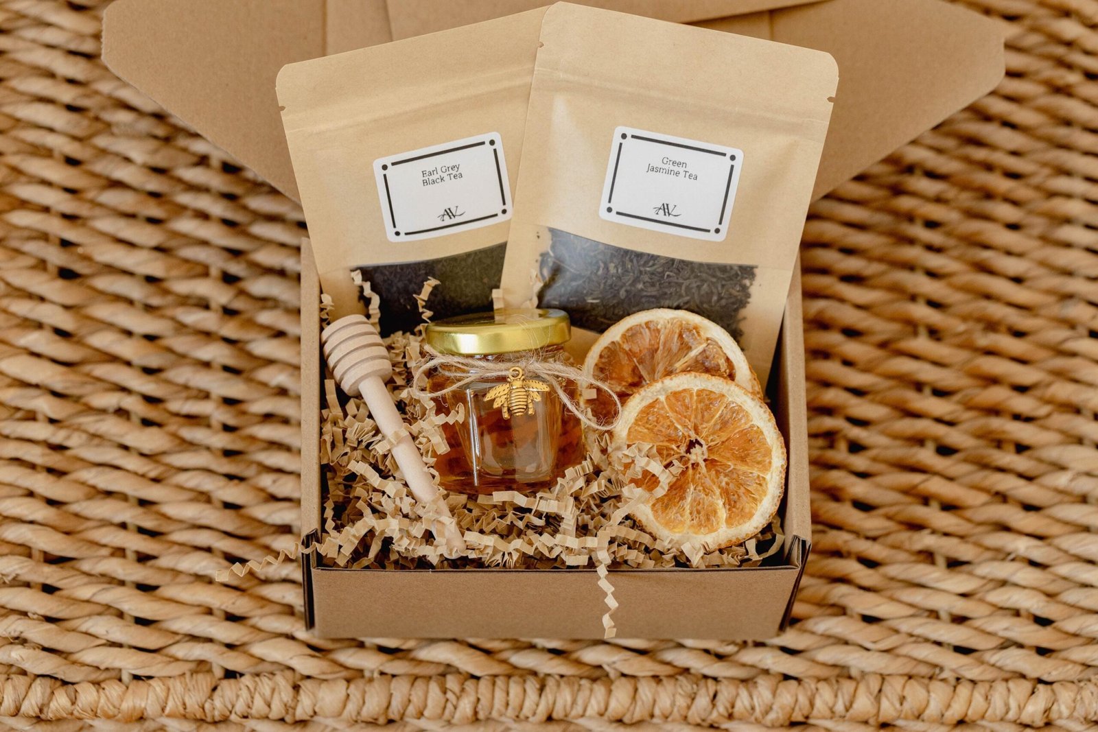 Tea & Honey Gift Set with Flower Keychain 9 Tea & Honey Gift Set detail 8