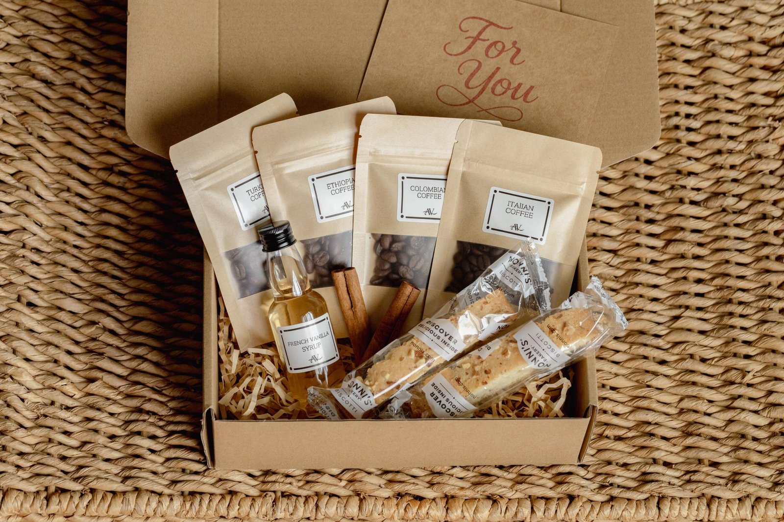 Coffee Gift Box | Coffee Lover Gift Set 11 Coffee Gift Box | Coffee Lover Gift Set, product photo 10